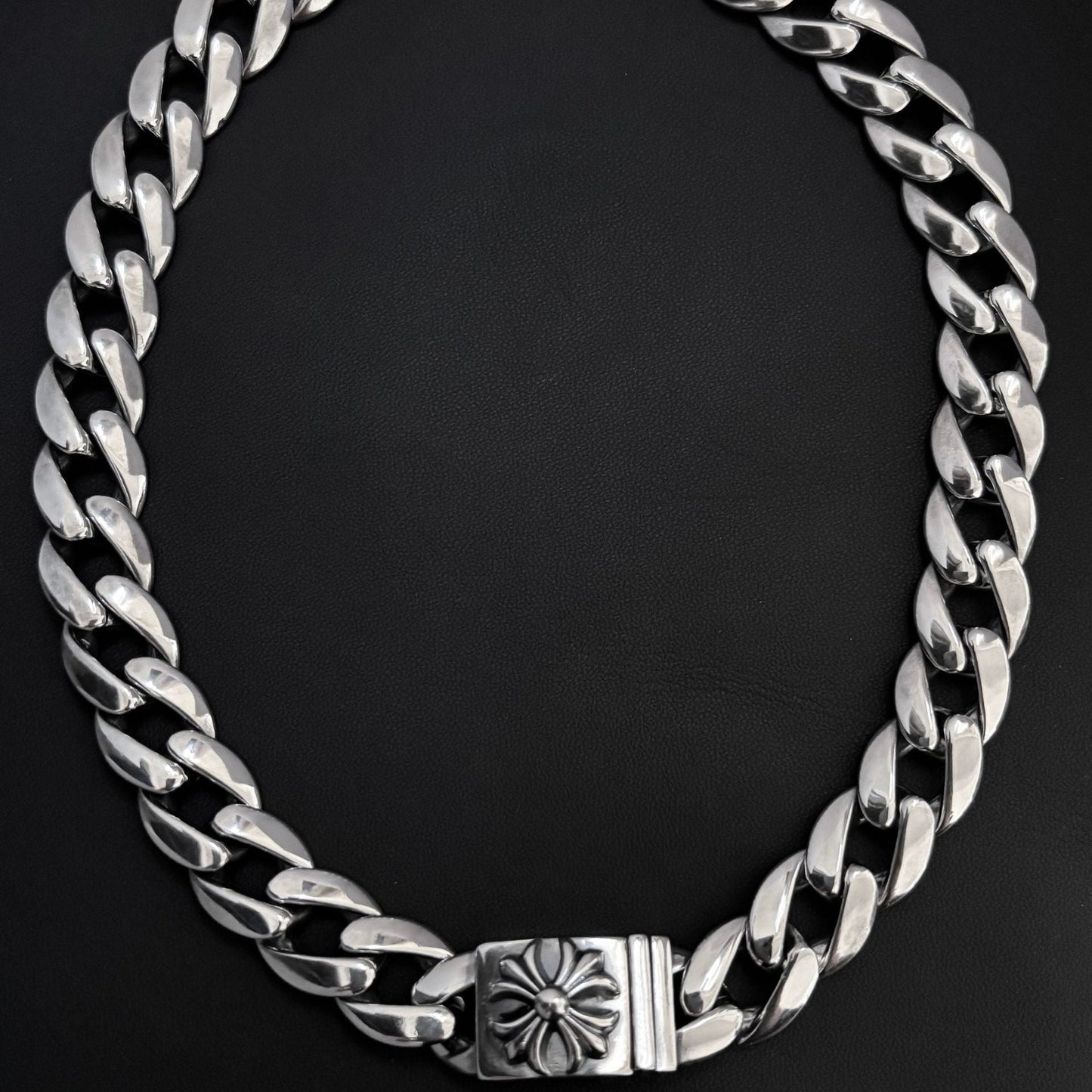 Chrome Hearts thick sword cross flower hip-hop necklace