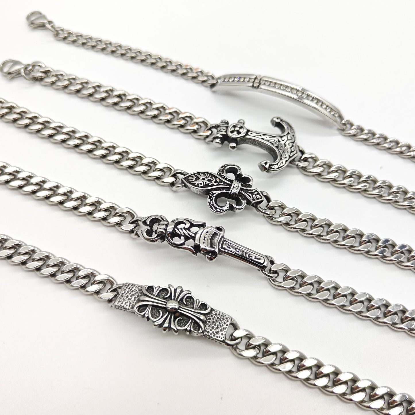 Chrome Hearts Silver Cuban chain curved bracelet