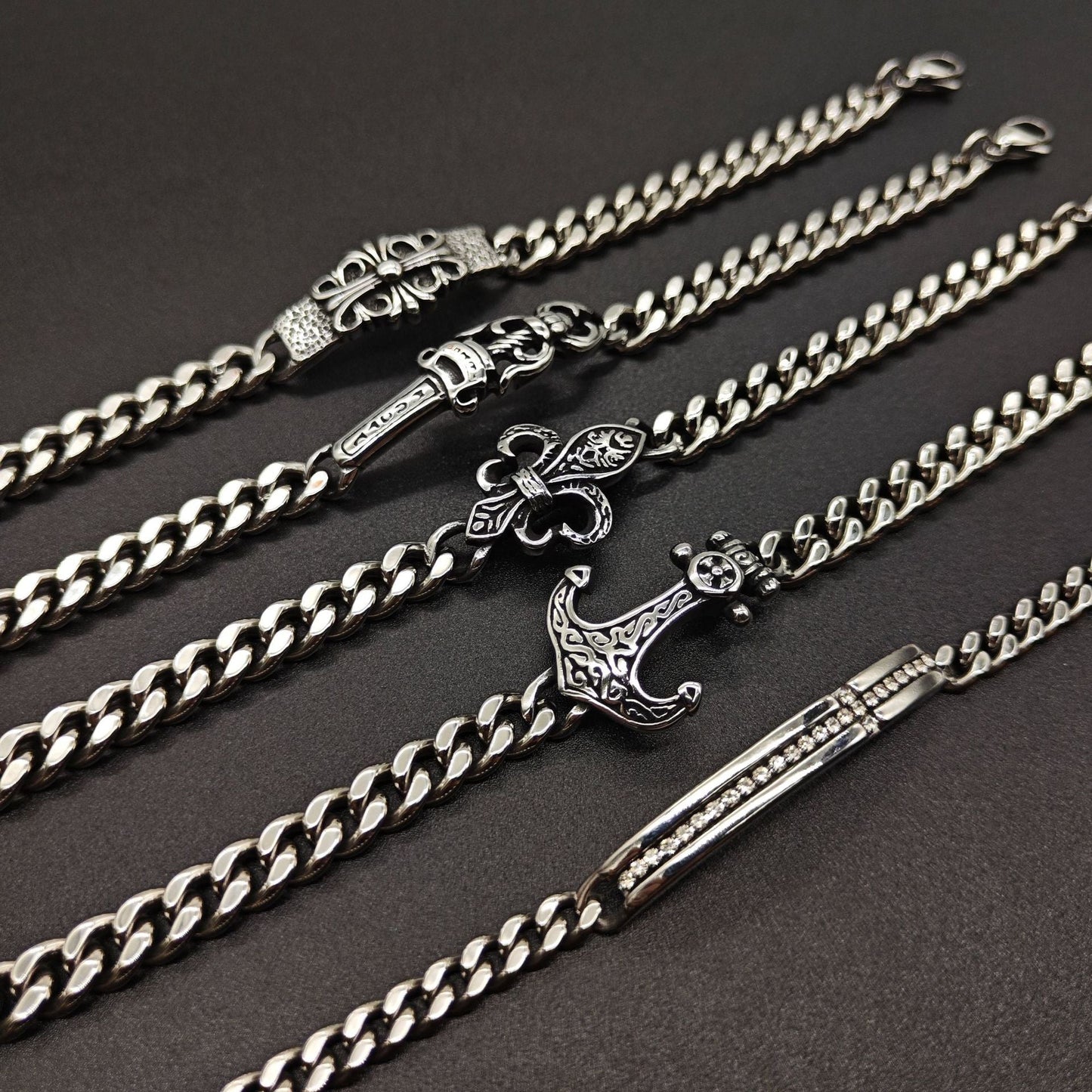 Chrome Hearts Silver Cuban chain curved bracelet