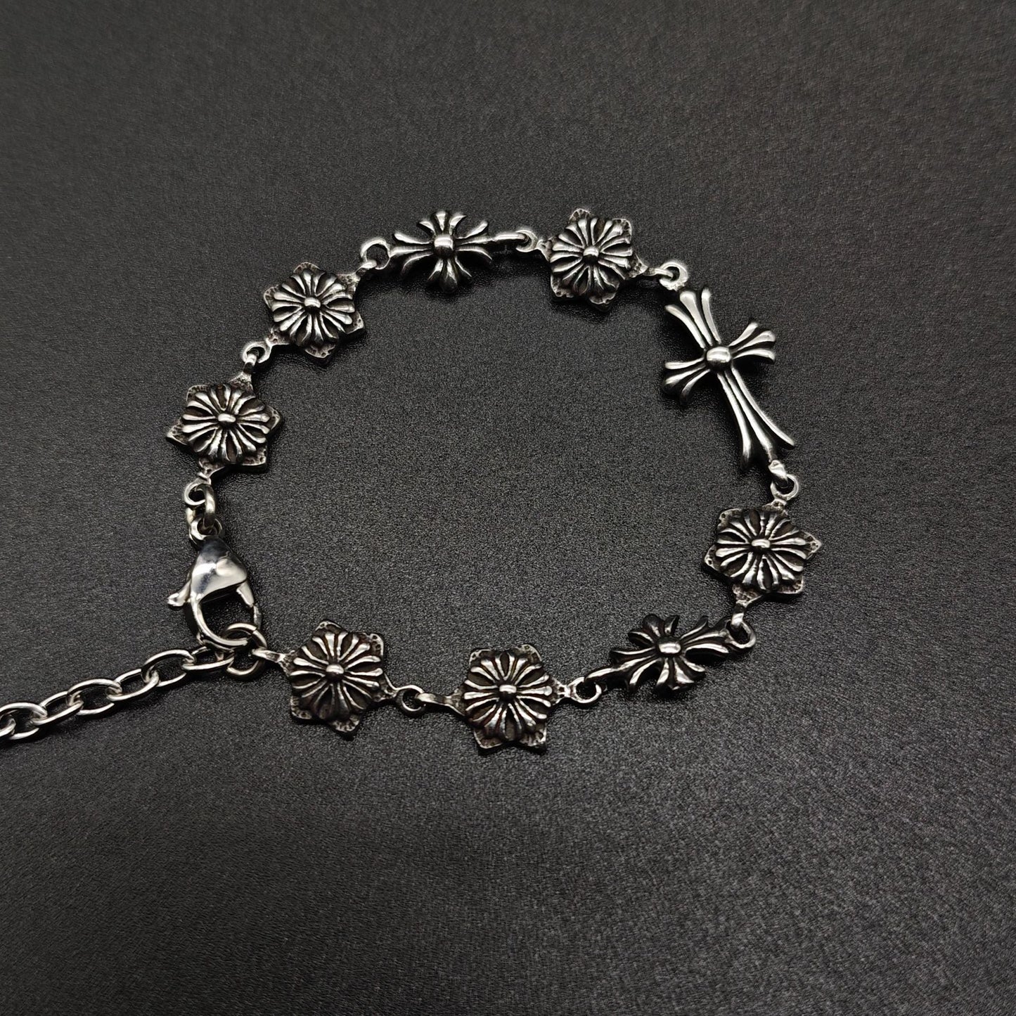 Chrome Hearts six-pointed star flower ball cross bracelet